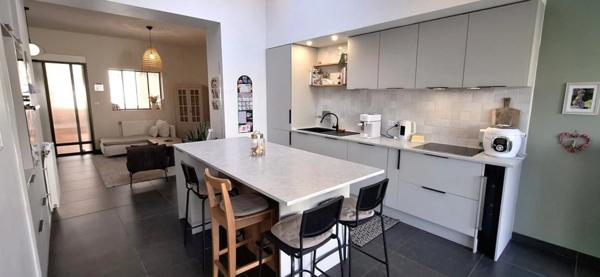 A VENDRE Maison Coup de Coeur, 7 Pièces avec Garage et Jardin - SAINT QUENTIN (02) Quartier Remicourt