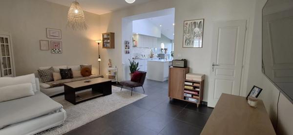 A VENDRE Maison Coup de Coeur, 7 Pièces avec Garage et Jardin - SAINT QUENTIN (02) Quartier Remicourt