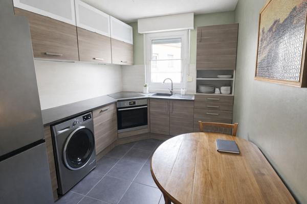 Appartement Moulins Les Metz F4 79 m2 - garage