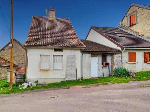 Pellerey (21440) Maison de 93 m² à rénover 21440 PELLEREY