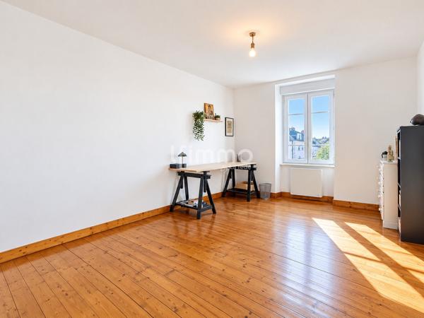 Appartement triplex, de 86 m² à Plogonnec 29180