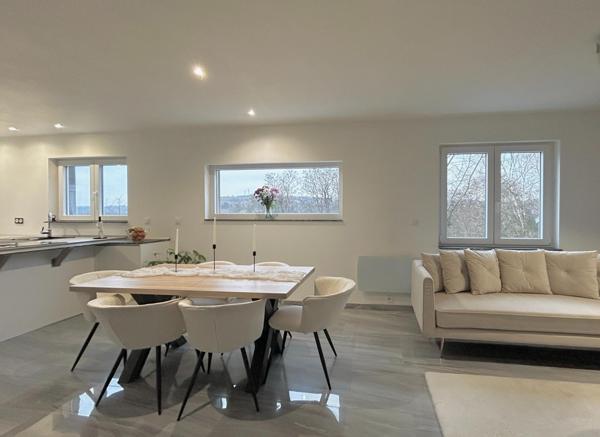 Belle maison de 2 appartements dans rue calme