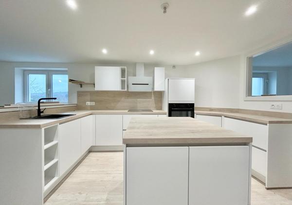 Belle maison de 2 appartements dans rue calme