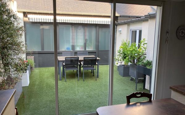 Maison à vendre    6 pièces • 176 m2 Tours