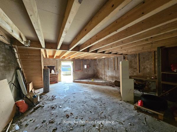 Hypercentre de Saint-Médard-en-Jalles (33)– Ensemble immobilier à fort potentiel à rénover