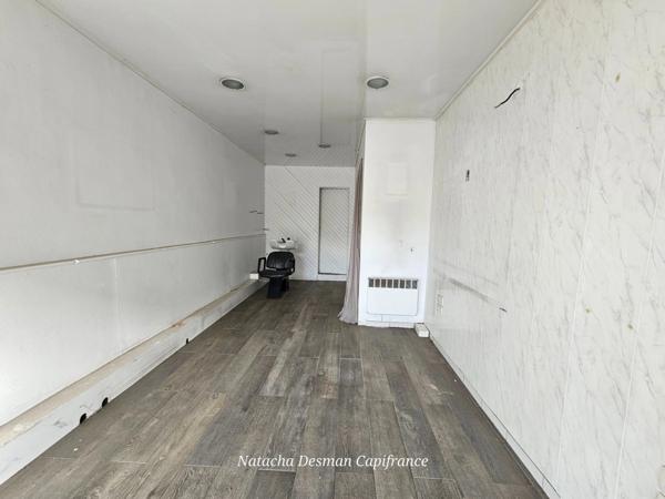 Hypercentre de Saint-Médard-en-Jalles (33)– Ensemble immobilier à fort potentiel à rénover