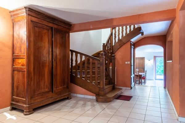 Maison à vendre |  Uzerche |  7 pièces | 276 m²
