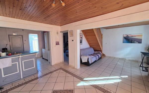 Maison à vendre    3 pièces •  Morcenx