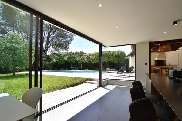 Villa d’architecte avec piscine au calme à 30 mn de Montpellier