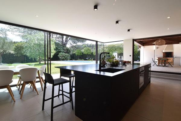 Villa d’architecte avec piscine au calme à 30 mn de Montpellier