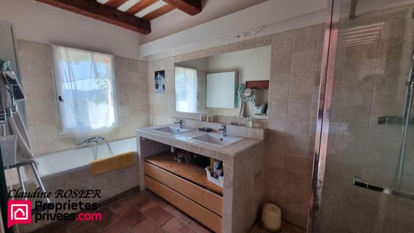 Pignans maison 10 pièce(s) 225 m2 + 233 m² annexe piscine