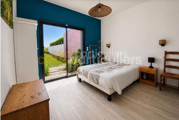 Vente
                Villa361 m² - 10 Pièces -
                    SAINT XANDRE (17138)