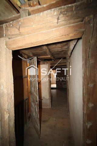 Maison de village sans extérieur - 2 chambres - 2 salles de bains - 2 toilettes - 2 entrées