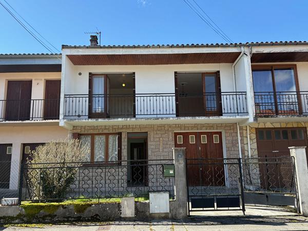 A VENDRE LAVELANET MAISON 3 CHAMBRES AVEC JARDIN ET GARAGE