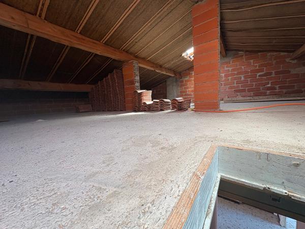 A VENDRE LAVELANET MAISON 3 CHAMBRES AVEC JARDIN ET GARAGE