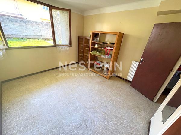 A VENDRE LAVELANET MAISON 3 CHAMBRES AVEC JARDIN ET GARAGE