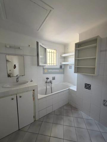 Location                                                      Appartement
                        
                     2 pièces                      35 m2                     à Fréjus