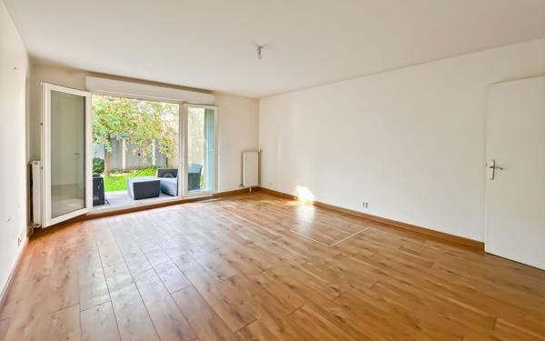 Appartement à vendre    3 pièces • 62 m2 Bobigny
