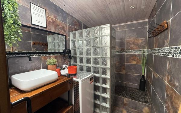 Maison à vendre    6 pièces •  Saint-Pierre