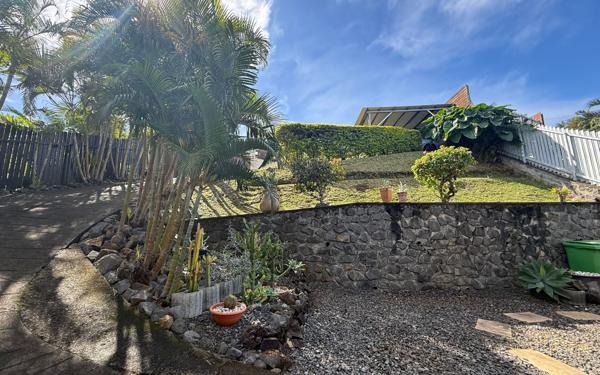 Maison à vendre    6 pièces •  Saint-Pierre