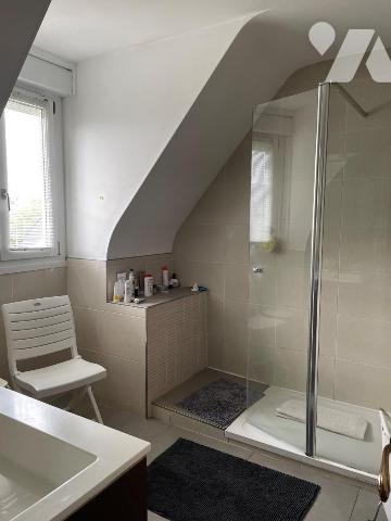 SAINT MALO  MAISON D'ENVIRON 100M² AVEC DEPENDANCE SUR UN TERRAIN DE 597M² 