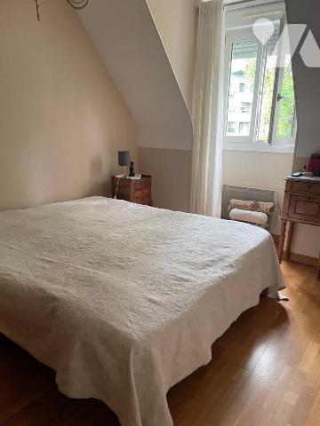 SAINT MALO  MAISON D'ENVIRON 100M² AVEC DEPENDANCE SUR UN TERRAIN DE 597M² 
