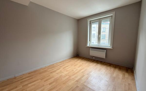 Maison à louer    3 pièces •  Lille