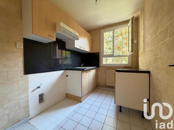Appartement à vendre 1 pièce 33 m² Sainte-Geneviève-des-Bois