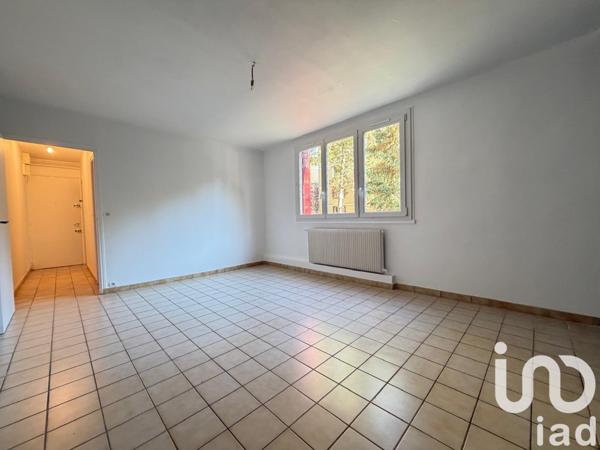 Appartement à vendre 1 pièce 33 m² Sainte-Geneviève-des-Bois
