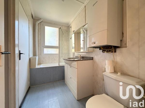 Appartement à vendre 1 pièce 33 m² Sainte-Geneviève-des-Bois