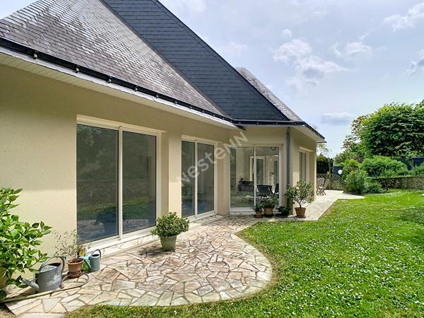 Maison Avrillé 8 pièces, 5 chambres - Bien exceptionnel, situé au Golf d'Avrillé
