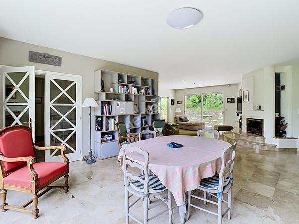 Maison Avrillé 8 pièces, 5 chambres - Bien exceptionnel, situé au Golf d'Avrillé