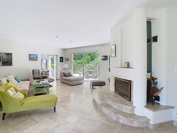 Maison Avrillé 8 pièces, 5 chambres - Bien exceptionnel, situé au Golf d'Avrillé