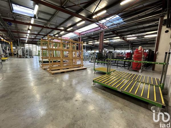 Atelier à vendre 2 500 m² Fontaine