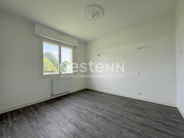 MOREAC - Jolie maison traditionnelle à vendre, 4 chambres et son jardin de 325 m²