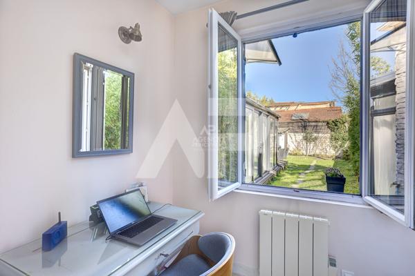 SEVRES RIVE GAUCHE - MAISON DE CHARME €635 000 ** - Référence 627-S