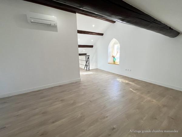 Marseille (13008) 8ème BORELY- Plages T2 rénové dans Bastide, plus 2 places de Parking !