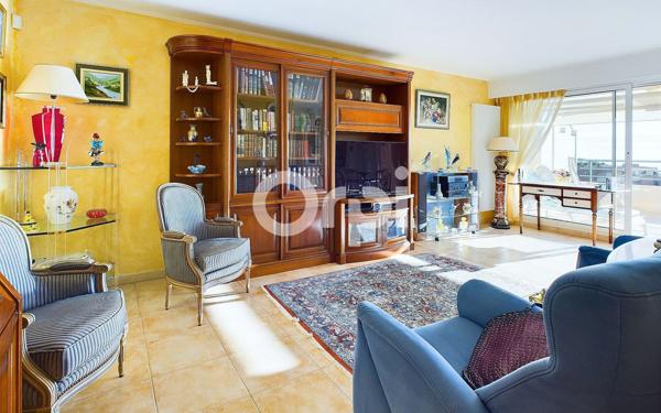 Appartement à vendre    3 pièces • 74,21 m2 Mandelieu-la-Napoule