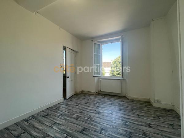 Vente
                Maison73 m² - 4 Pièces -
                    BALLEROY (14490)