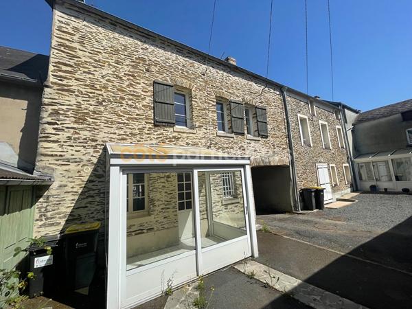 Vente
                Maison73 m² - 4 Pièces -
                    BALLEROY (14490)
