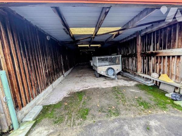 Proche DUNKERQUE. Idéal centre équestre, ou activité en rapport, ensemble immobilier construit ...