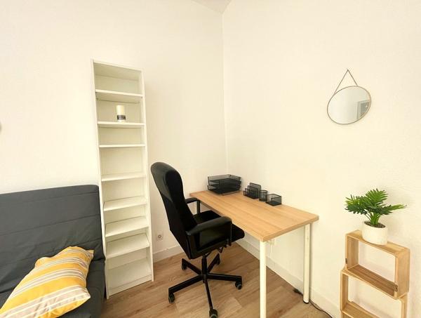 Appartement
         1 pièce
        - 18 m² Exclusivité 92 000 € *