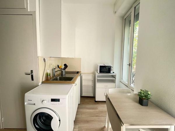 Appartement
         1 pièce
        - 18 m² Exclusivité 92 000 € *