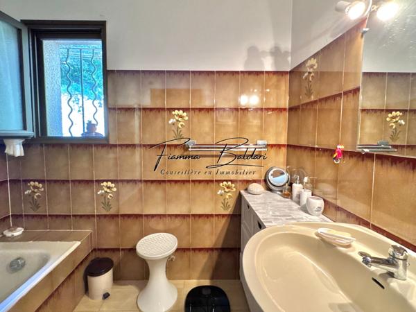 À vendre Maison de charme 5 pièces de 122m², Terrain 1 345m², Vue mer, Ville di Pietrabugno, Haute-Corse (20)