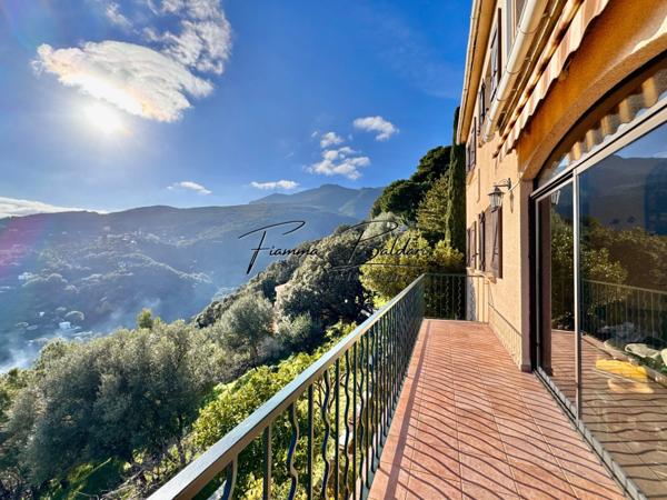 À vendre Maison de charme 5 pièces de 122m², Terrain 1 345m², Vue mer, Ville di Pietrabugno, Haute-Corse (20)