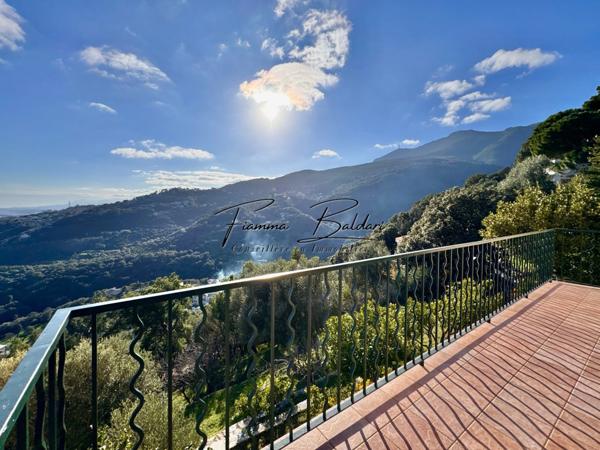 À vendre Maison de charme 5 pièces de 122m², Terrain 1 345m², Vue mer, Ville di Pietrabugno, Haute-Corse (20)