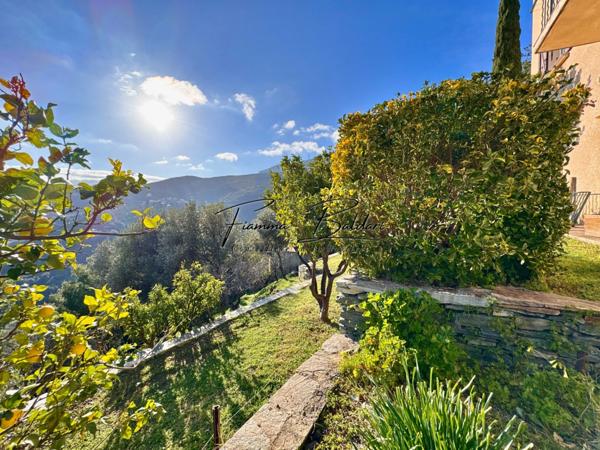 À vendre Maison de charme 5 pièces de 122m², Terrain 1 345m², Vue mer, Ville di Pietrabugno, Haute-Corse (20)