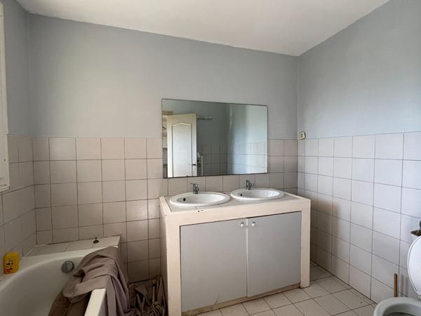 A vendre maison sur la commune de Saint Pierre de Chignac