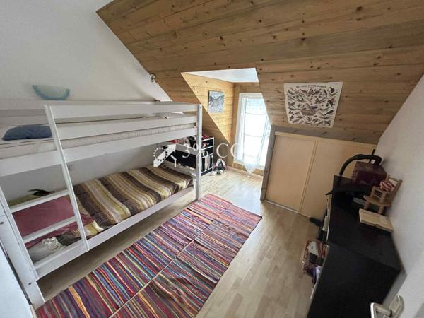 Maison 6 pièce(s) 4 chambre(s) 136 m²