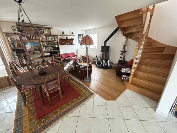 Maison 6 pièce(s) 4 chambre(s) 136 m²